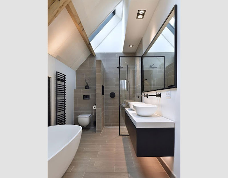 Mẫu 5: Thiết kế phòng tắm biệt thự với những đường nét thẳng tắp và bề mặt nhẵn bóng là đặc trưng nổi bật trong phong cách đương đại