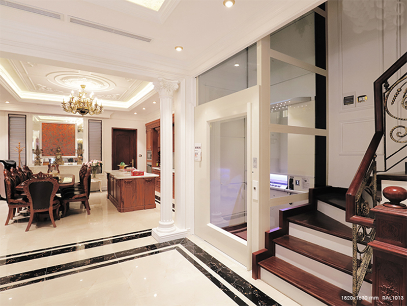 Thang máy khiến cho căn nhà trở nên sang trọng hơn
